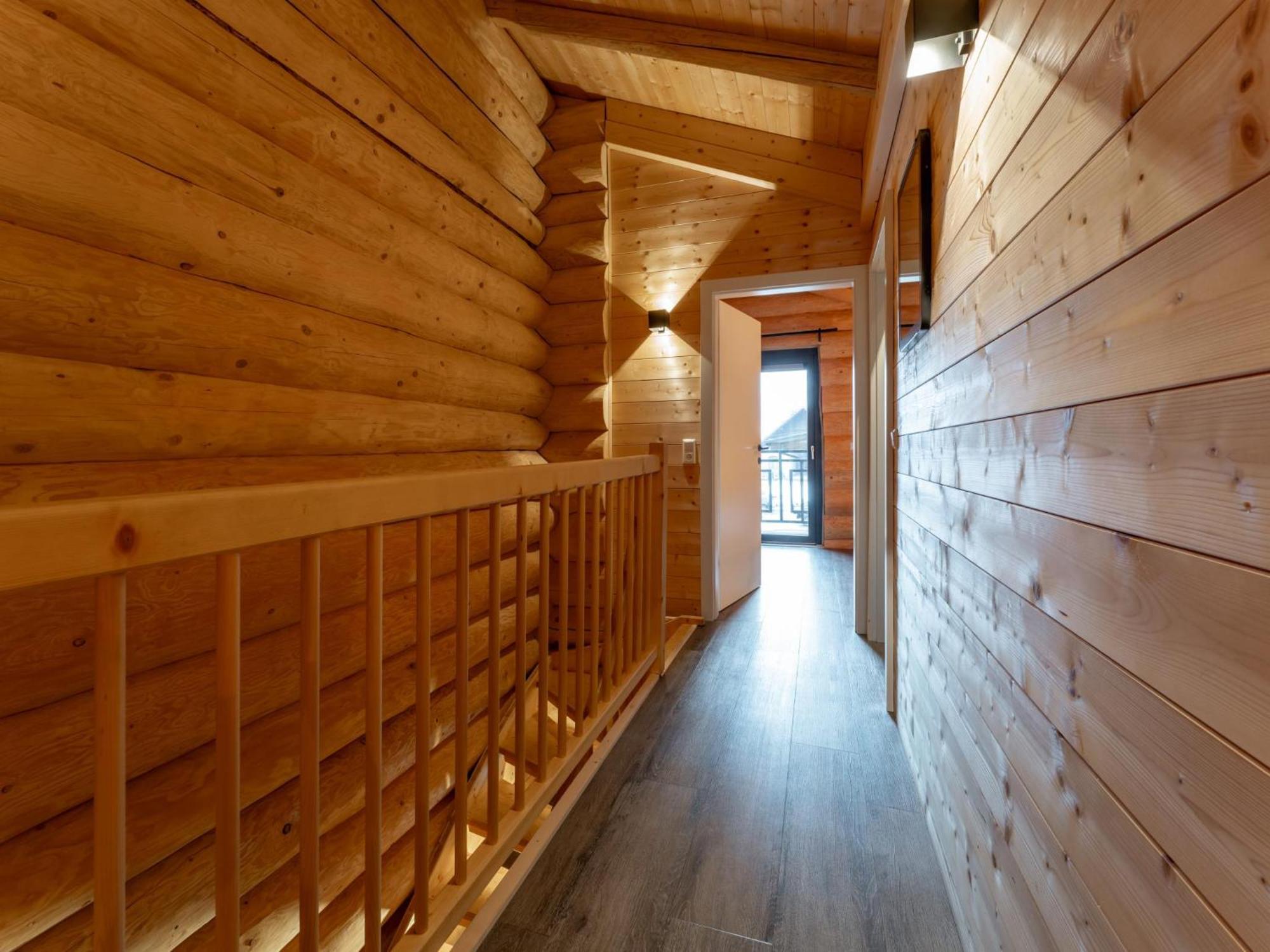 4a Chalet Jenig