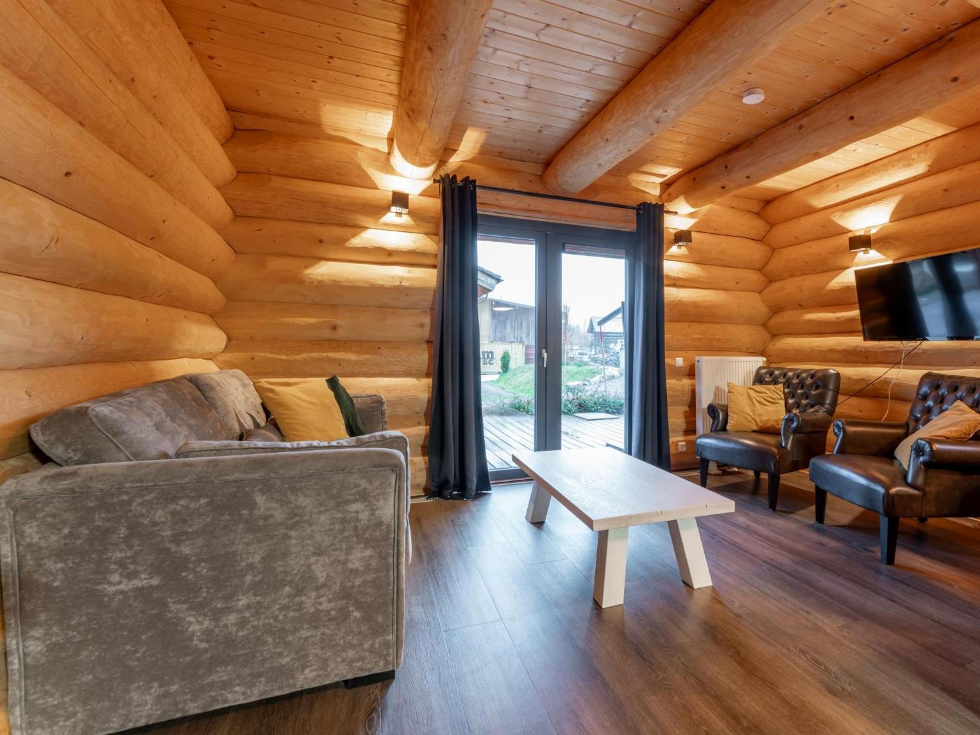 4a Chalet
